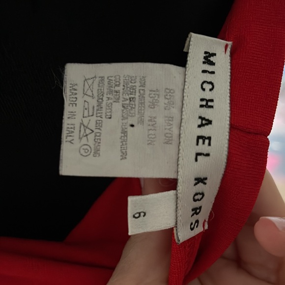 Michael Kors Gorgeous red stretch dress - Picture 3 of 3